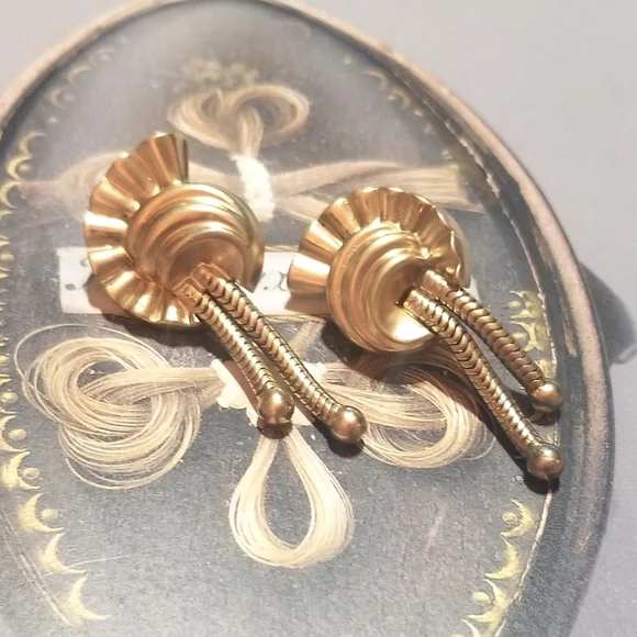 EARLY CORO Victorian Revival Dangling Earrings - Picture 2 of 5